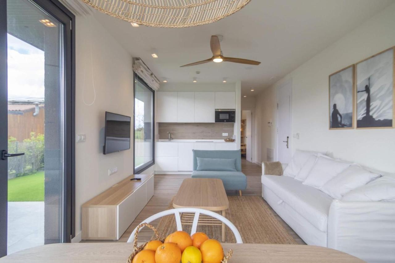Oceansuiteslangre Галисано Екстериор снимка